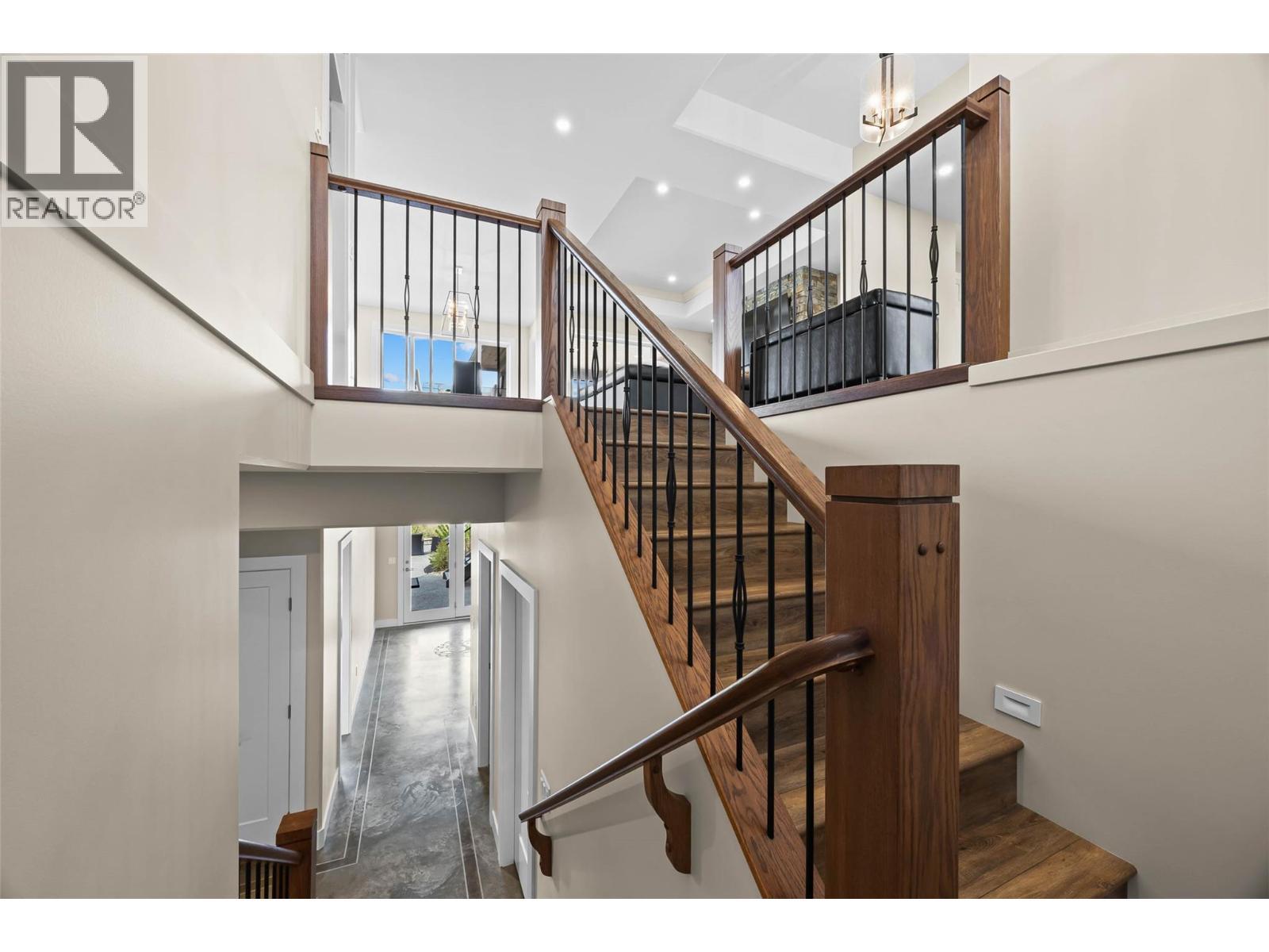 180 Rue Cheval Noir, Kamloops, BC - Indoor Photo Showing Other Room