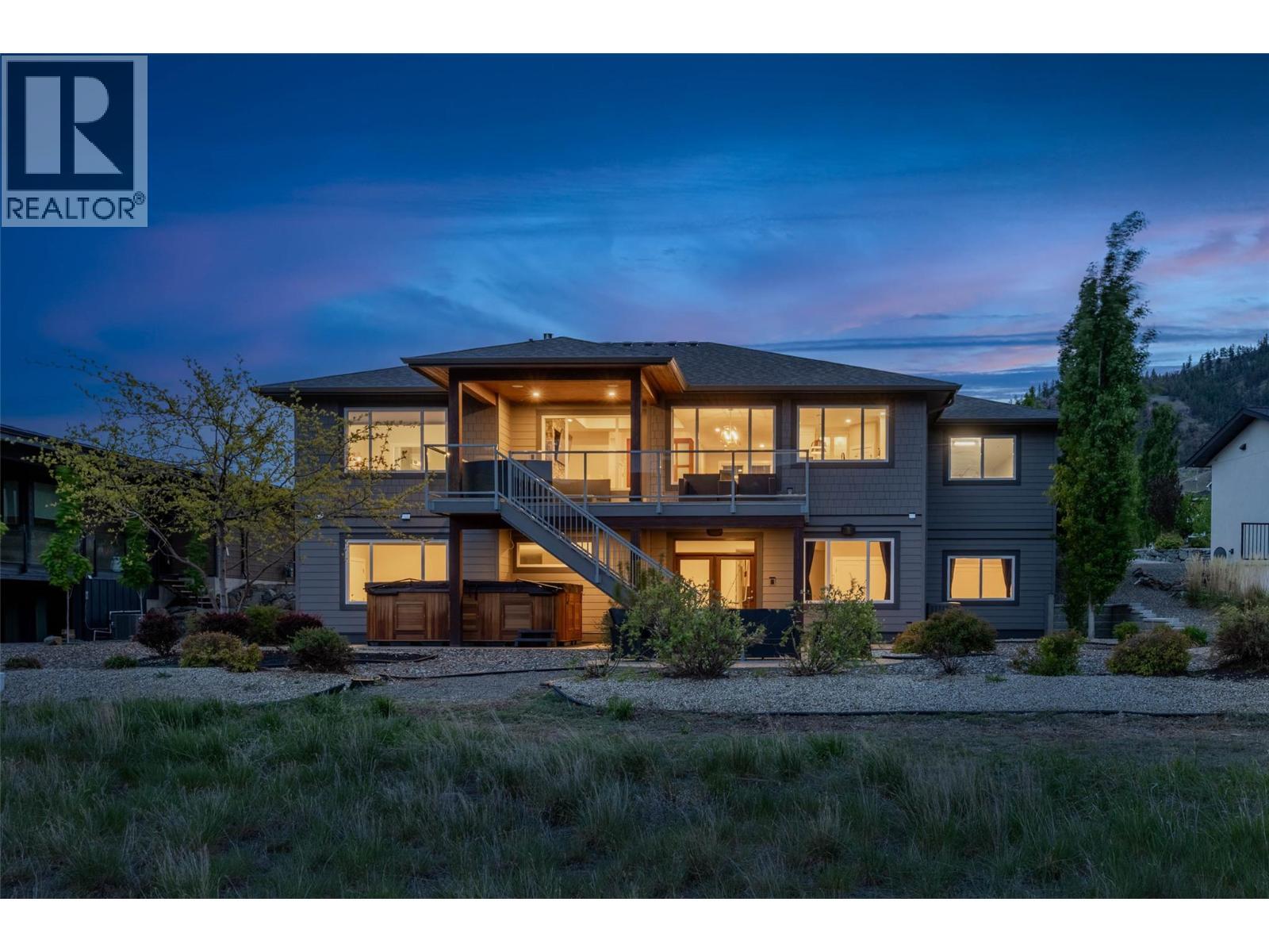 180 Rue Cheval Noir, Kamloops, BC - Outdoor With Facade