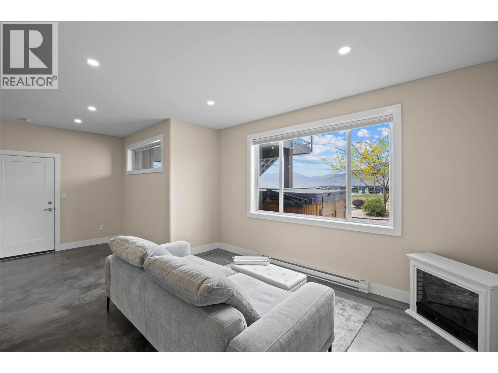 180 Rue Cheval Noir, Kamloops, BC - Indoor