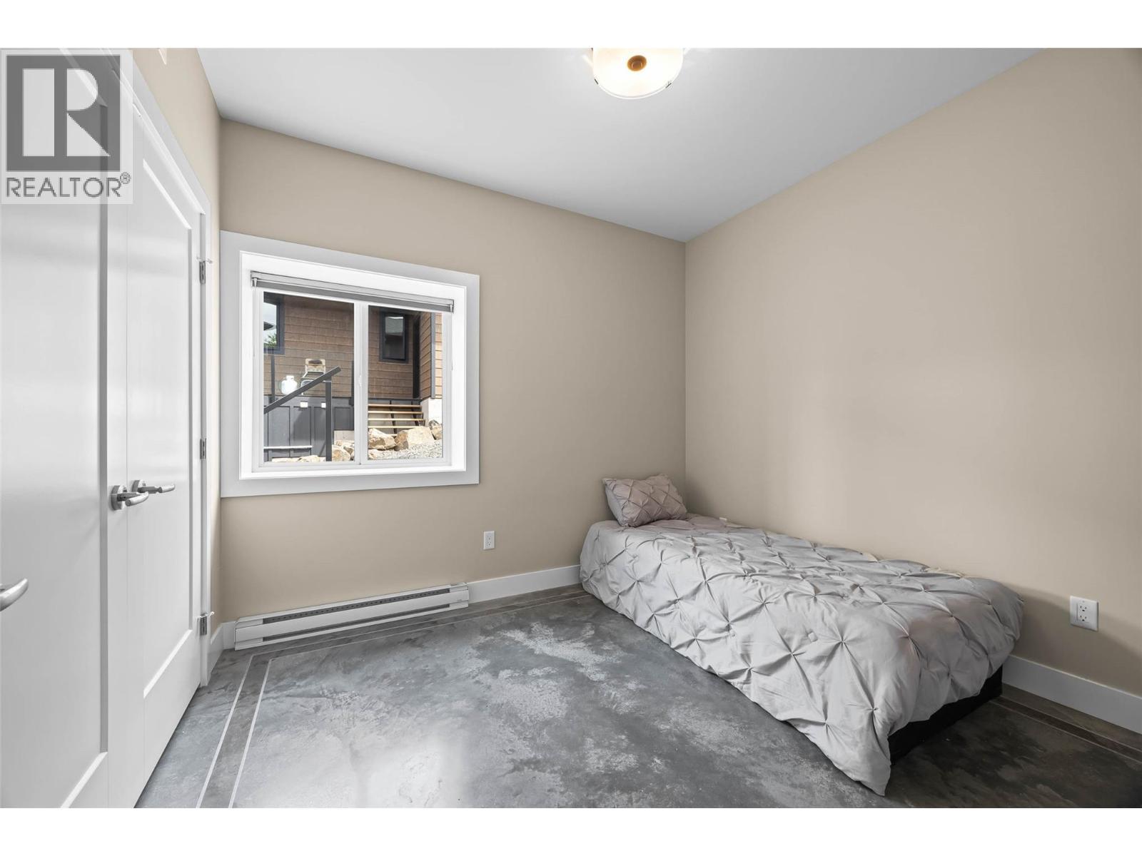 180 Rue Cheval Noir, Kamloops, BC - Indoor Photo Showing Bedroom
