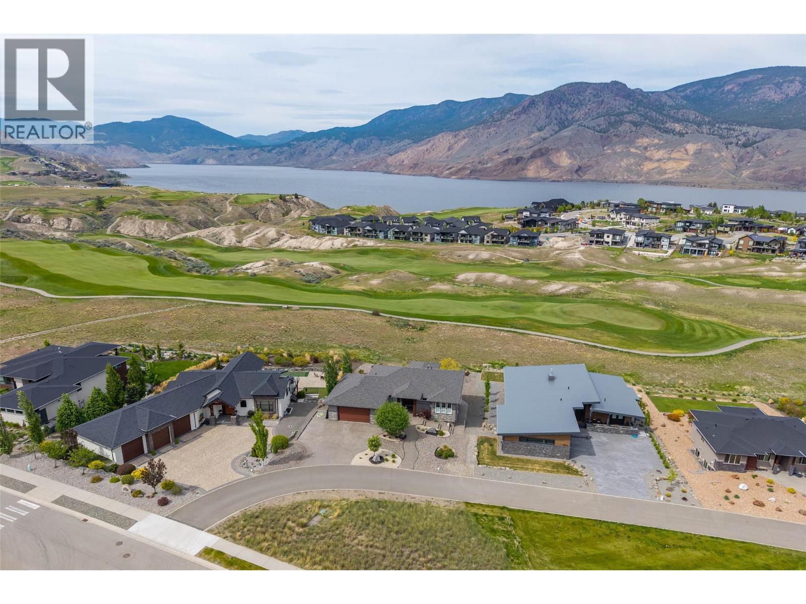 180 Rue Cheval Noir, Kamloops, BC - Outdoor With Body Of Water With View