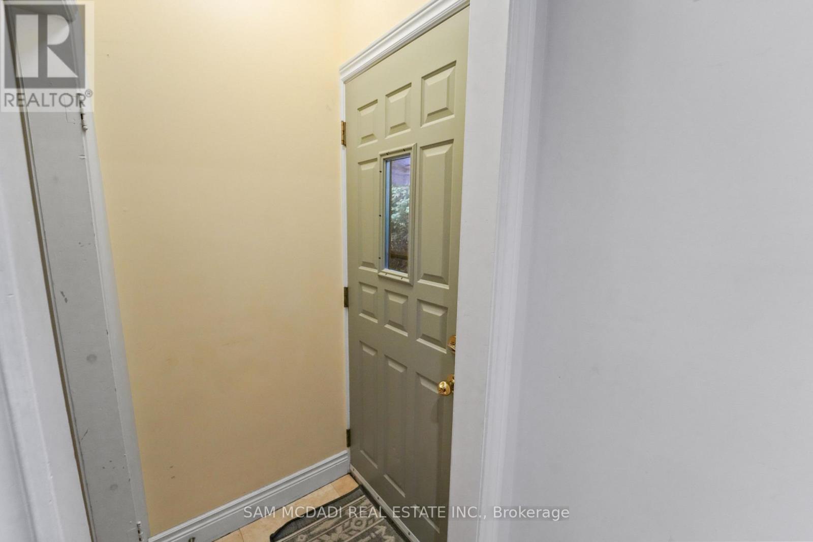 64 Wanita Road, Mississauga, ON - Photo Showing Other Room