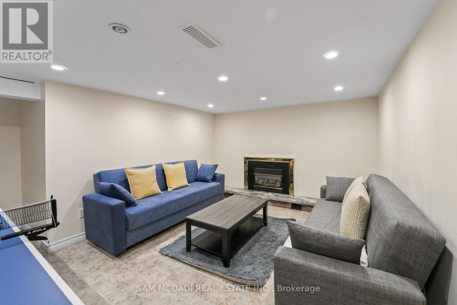 64 Wanita Road, Mississauga, ON - Indoor