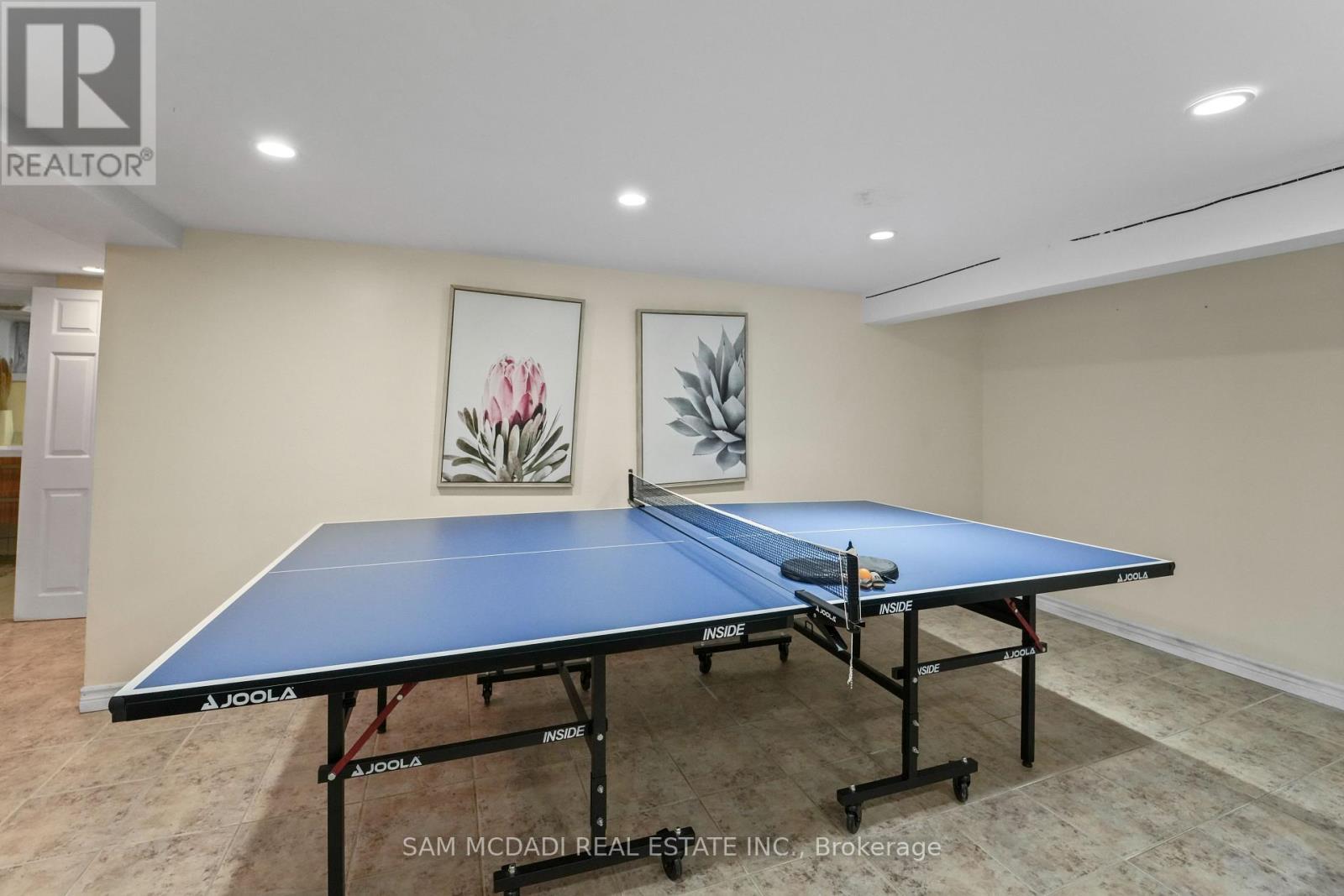 64 Wanita Road, Mississauga, ON - Indoor Photo Showing Other Room