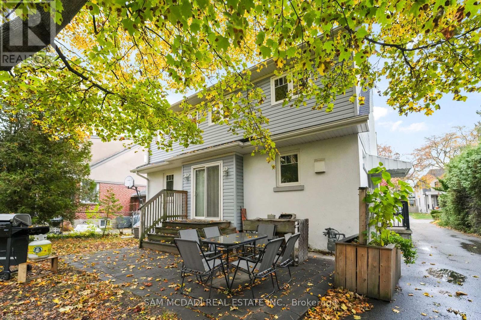 64 Wanita Road, Mississauga, ON - Outdoor With Deck Patio Veranda