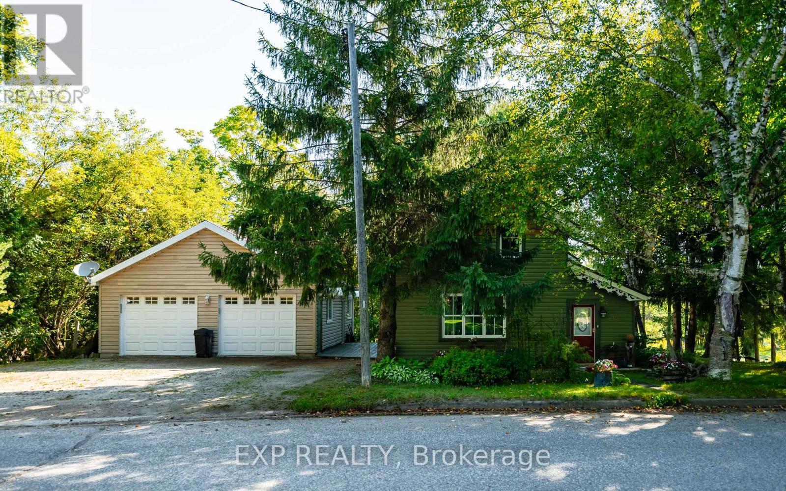 16 Mill Street, Amaranth, ON - Outdoor