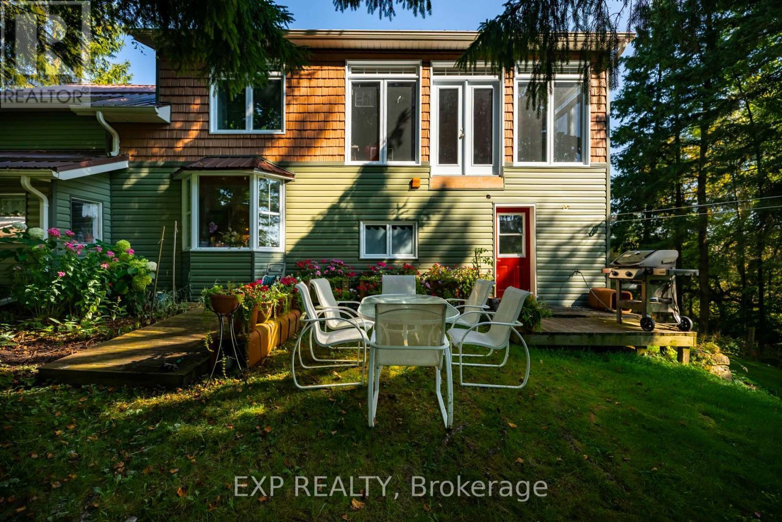 16 Mill Street, Amaranth, ON - Outdoor