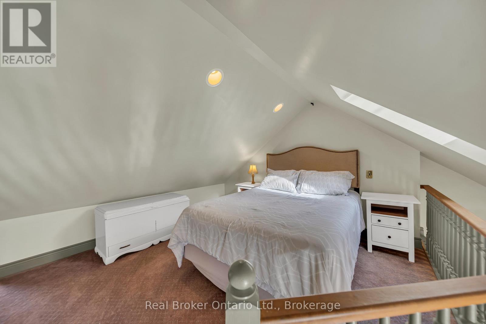 4766 Hyndman Drive, Southwest Middlesex, ON - Indoor Photo Showing Bedroom