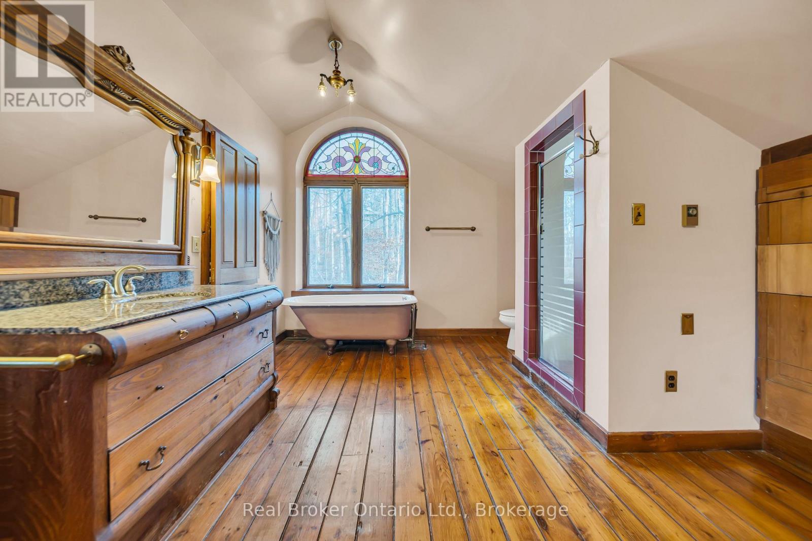 4766 Hyndman Drive, Southwest Middlesex, ON - Indoor