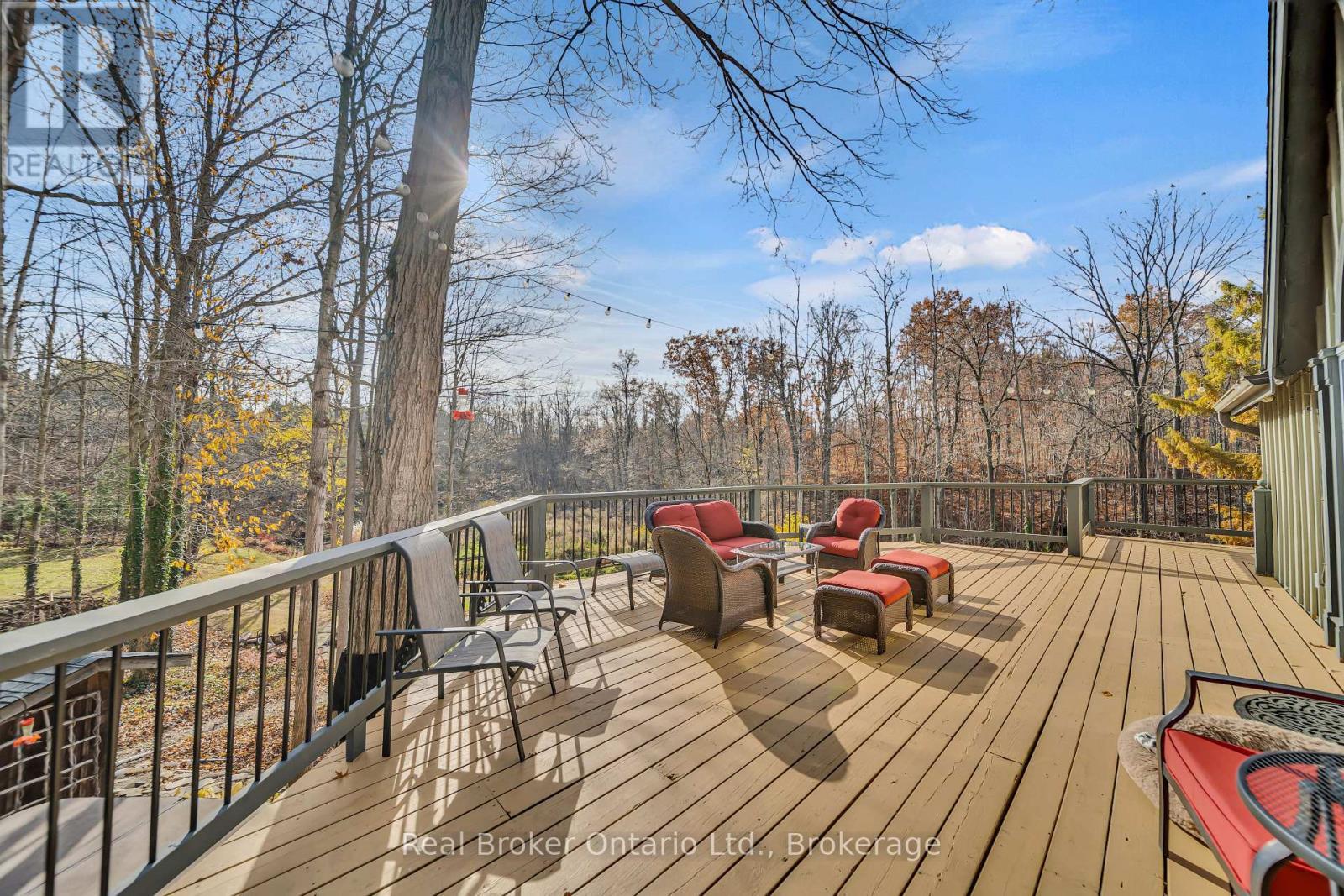 4766 Hyndman Drive, Southwest Middlesex, ON - Outdoor With Deck Patio Veranda