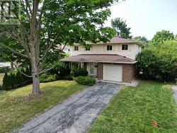 22 SILVER ASPEN DRIVE Markham, ON L3T 3T2