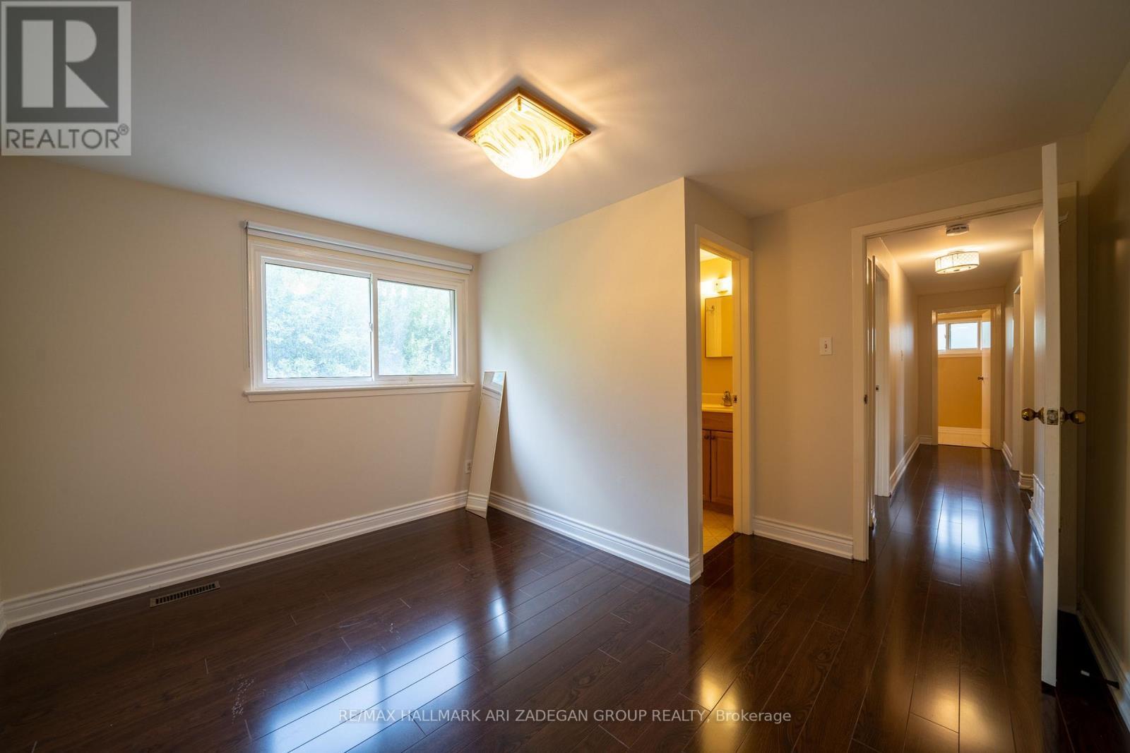 22 Silver Aspen Drive, Markham, ON - Indoor Photo Showing Other Room