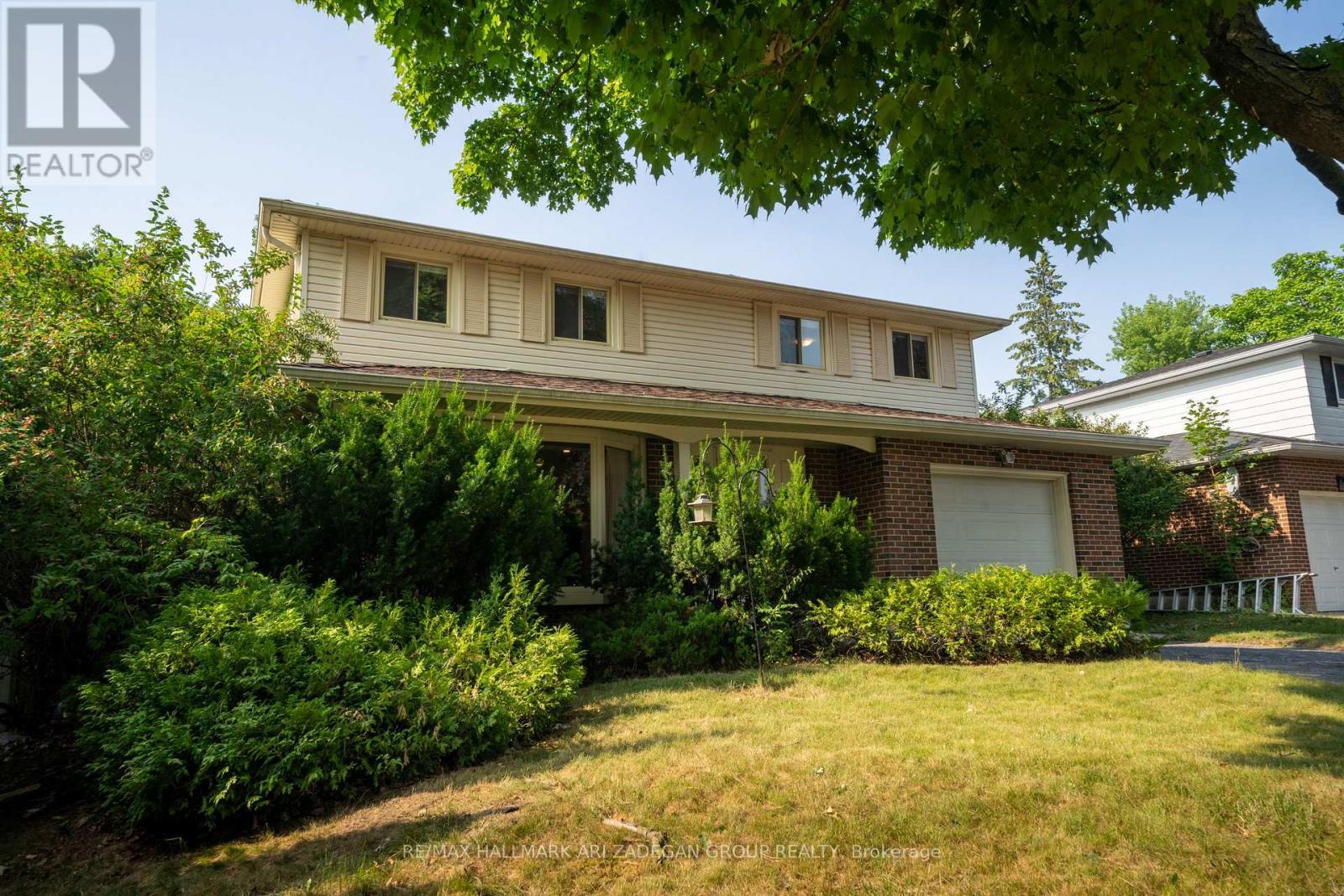 22 Silver Aspen Drive, Markham, ON - Outdoor