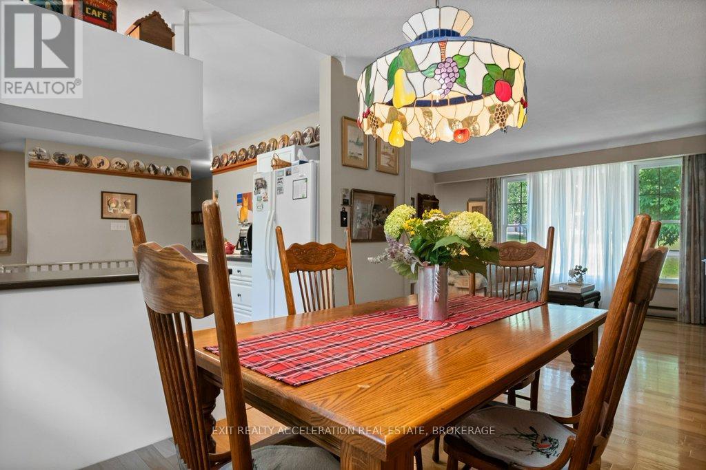 63 River Road, Greater Napanee (Greater Napanee), ON - Indoor Photo Showing Dining Room