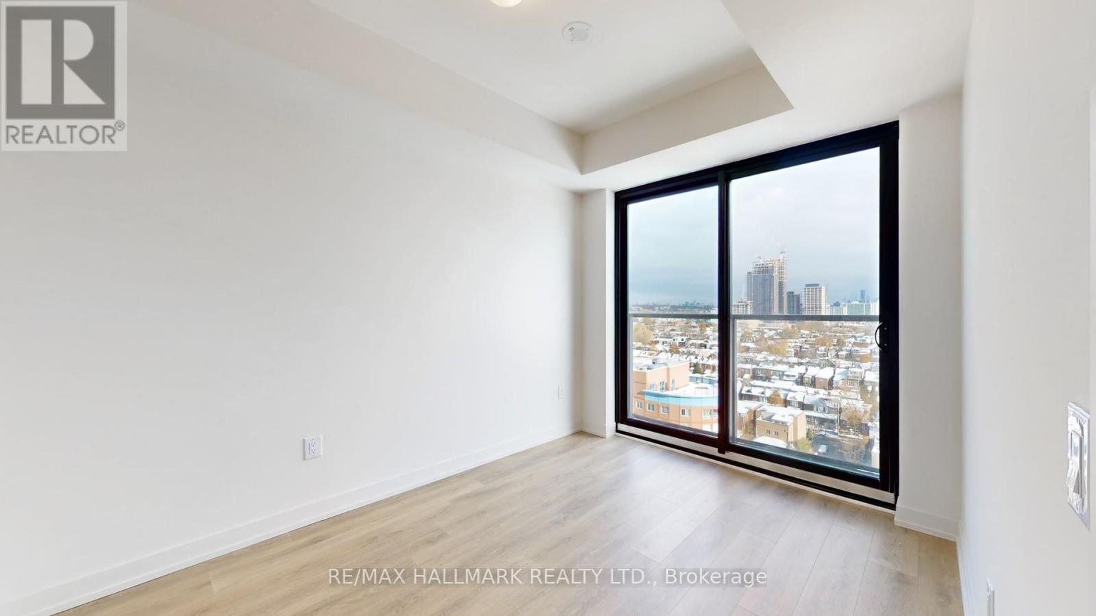 1221 - 181 Sterling Road, Toronto, ON - Indoor Photo Showing Other Room