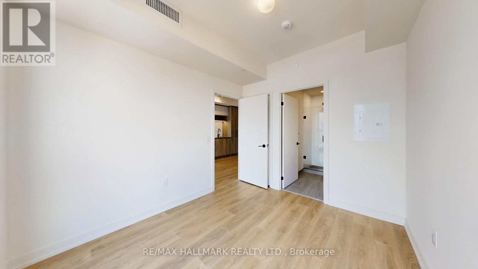 1221 - 181 Sterling Road, Toronto, ON - Indoor Photo Showing Other Room