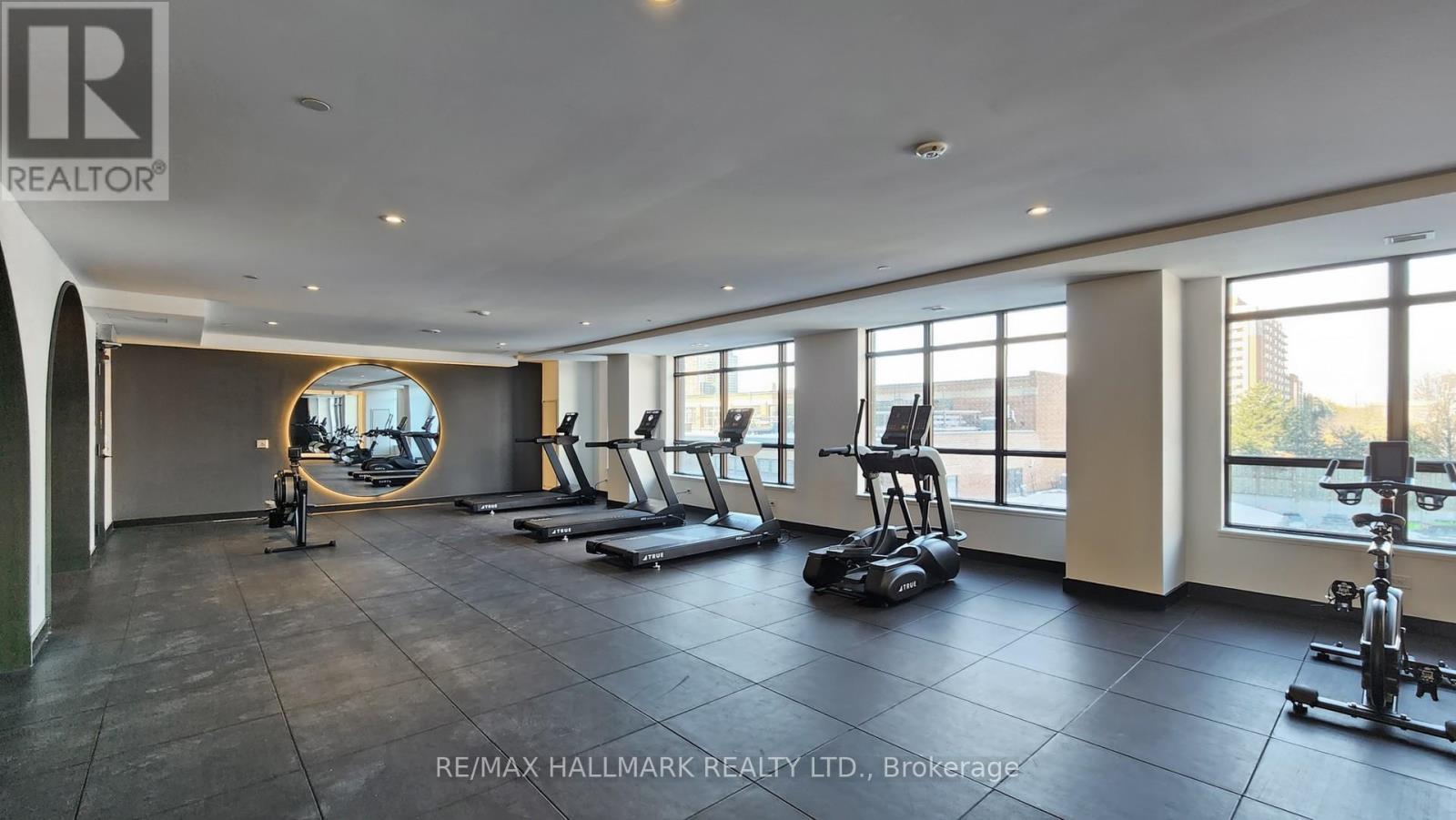 1221 - 181 Sterling Road, Toronto, ON - Indoor Photo Showing Gym Room