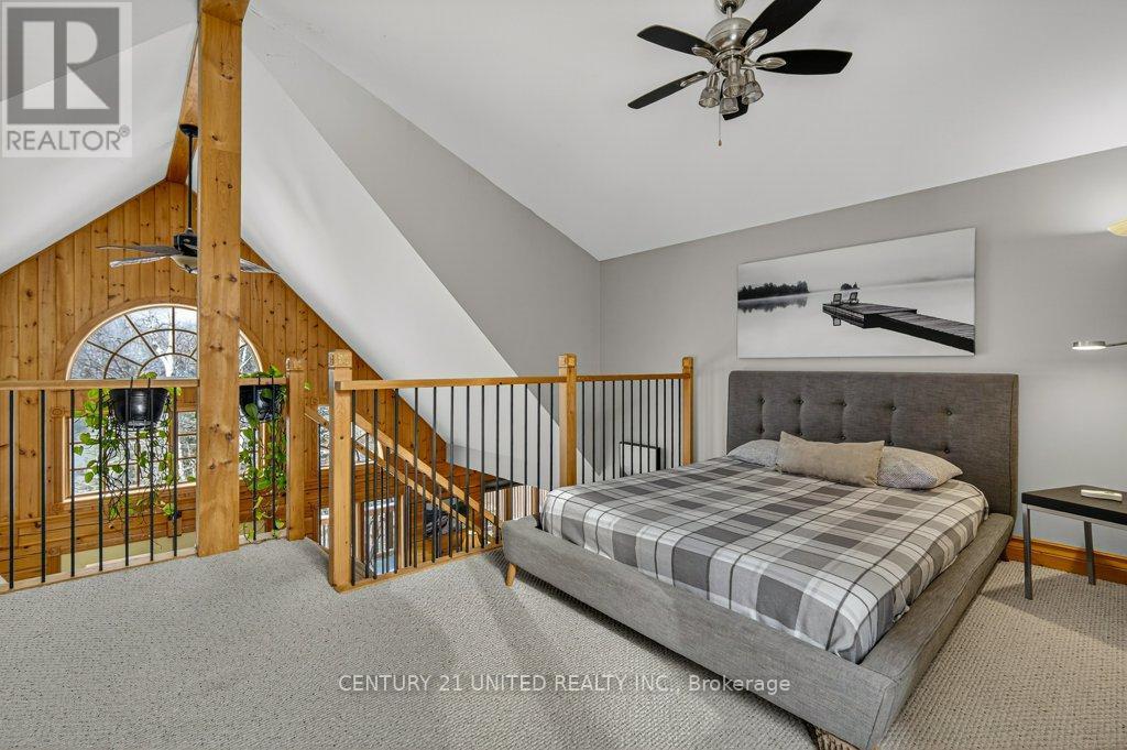 2 Darvell Lane, Trent Lakes, ON - Indoor Photo Showing Bedroom