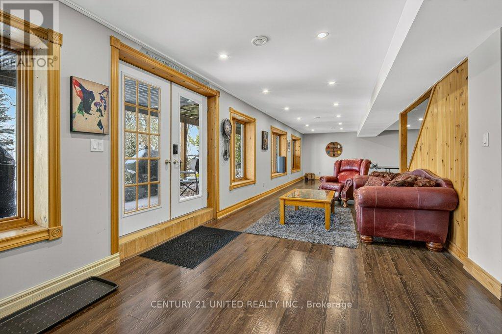 2 Darvell Lane, Trent Lakes, ON - Indoor