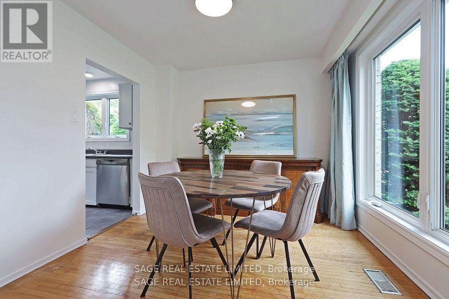 51 Prince Philip Boulevard, Toronto, ON - Indoor Photo Showing Dining Room