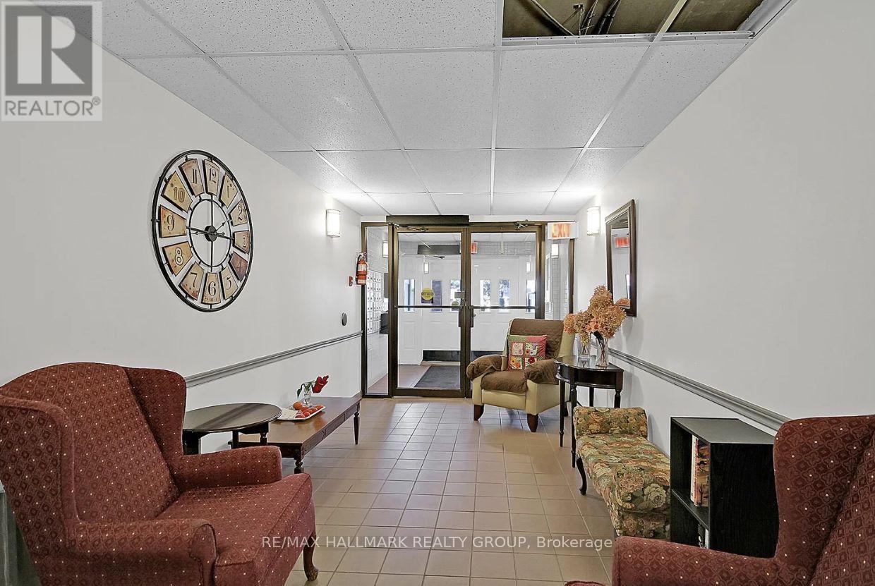 104 - 206 Woodward Street, Carleton Place, ON - Indoor Photo Showing Other Room