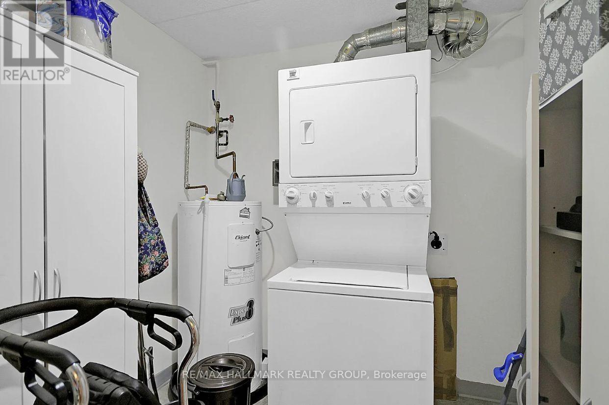 104 - 206 Woodward Street, Carleton Place, ON - Indoor Photo Showing Laundry Room