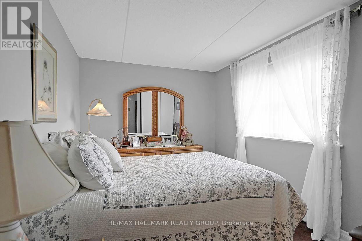 104 - 206 Woodward Street, Carleton Place, ON - Indoor Photo Showing Bedroom