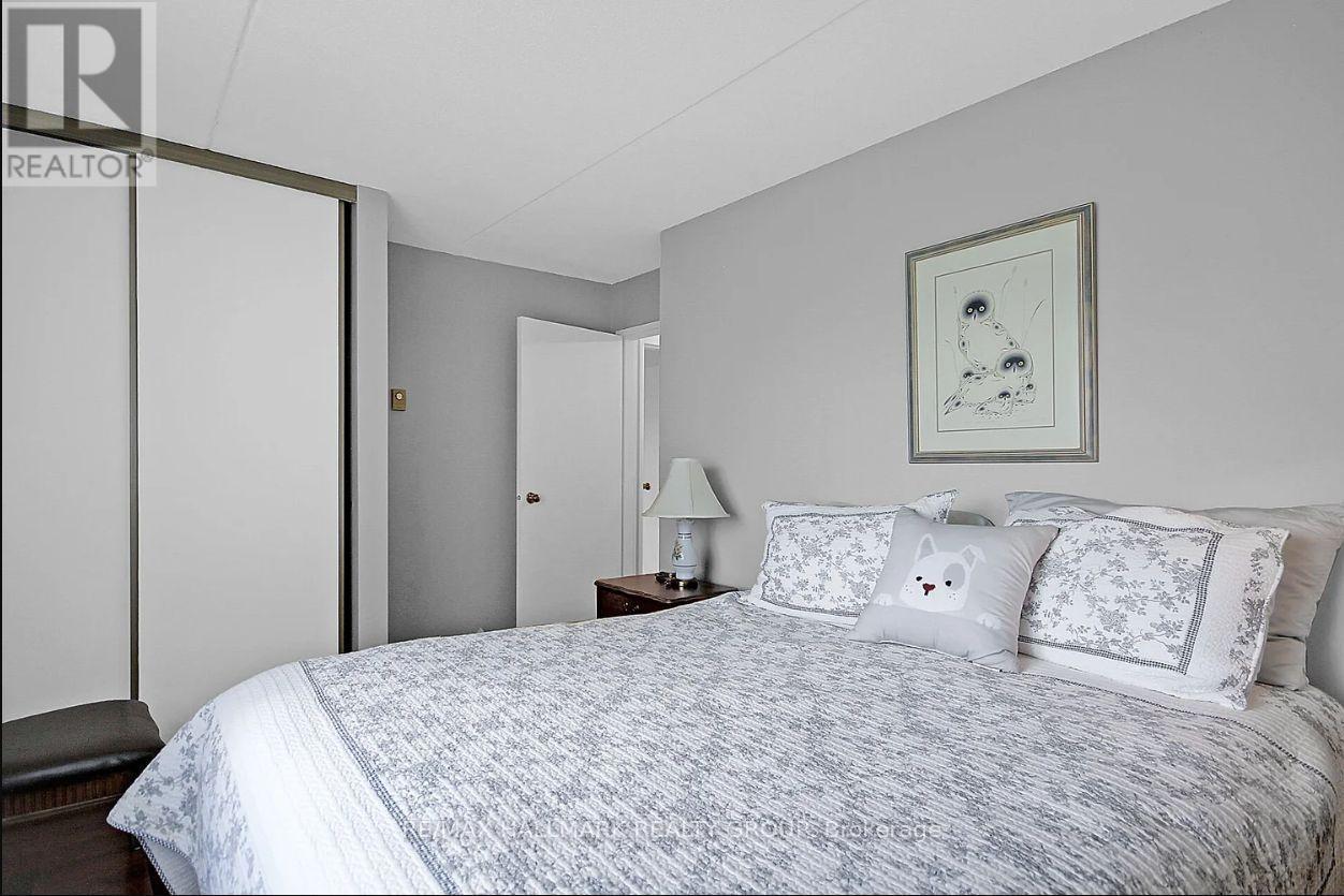 104 - 206 Woodward Street, Carleton Place, ON - Indoor Photo Showing Bedroom