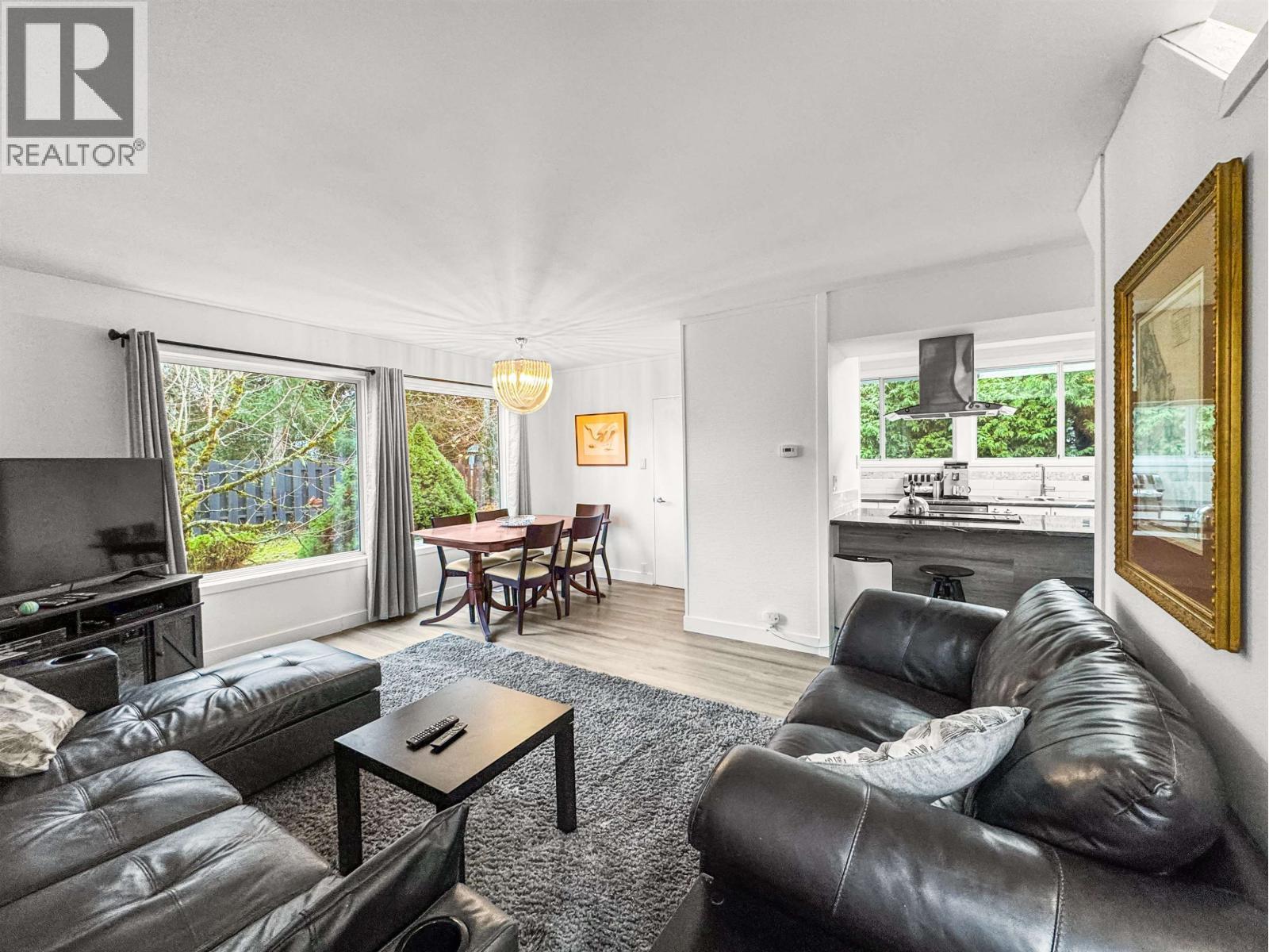 87 Swallow Street, Kitimat, BC - Indoor Photo Showing Living Room