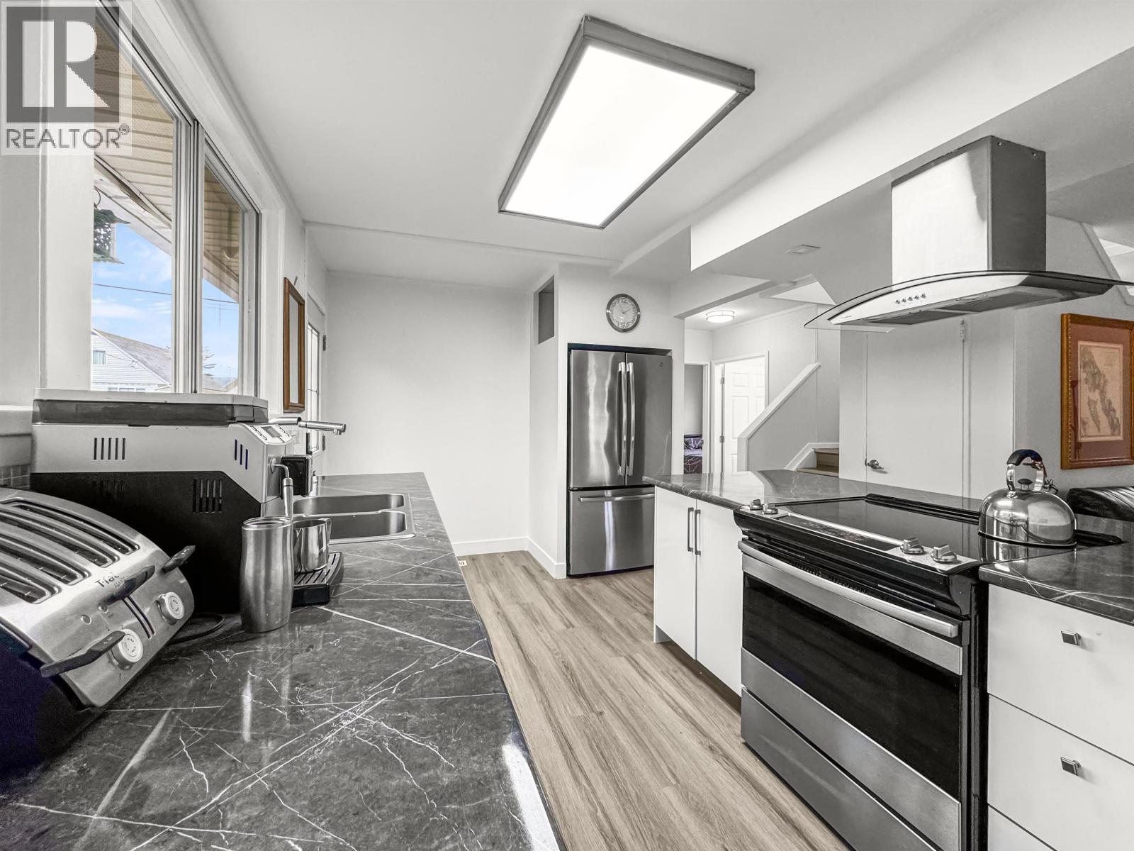 87 Swallow Street, Kitimat, BC - Indoor Photo Showing Kitchen With Stainless Steel Kitchen