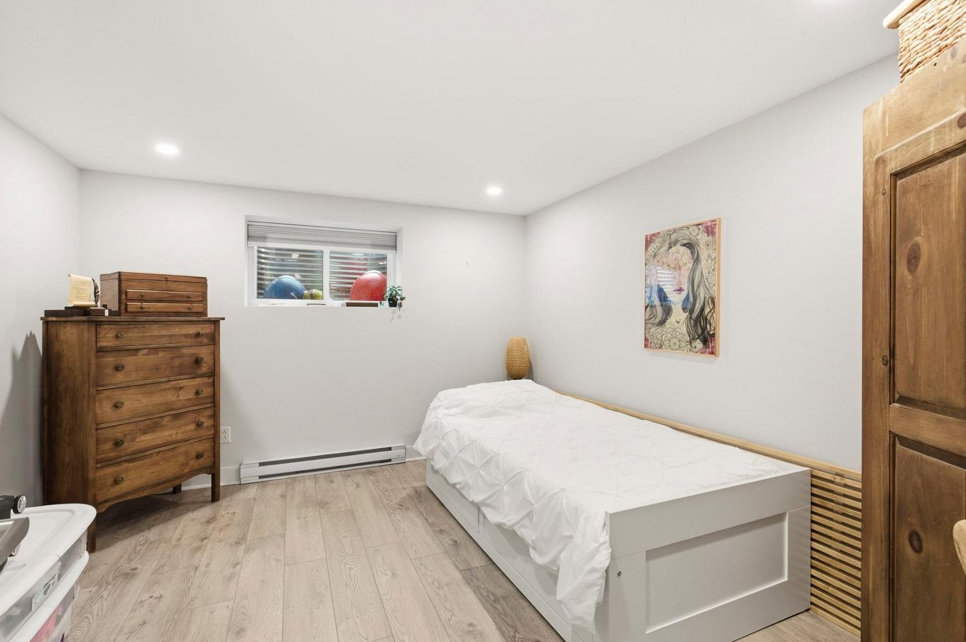 Bedroom - 2375 - 2377 Rue Louis-Veuillot, Montréal (Mercier/Hochelaga-Maisonneuve), QC - Indoor Photo Showing Bedroom