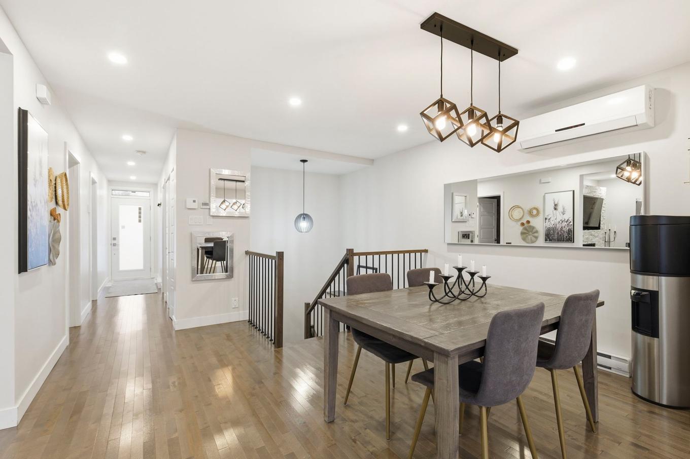Dining room - 2375 - 2377 Rue Louis-Veuillot, Montréal (Mercier/Hochelaga-Maisonneuve), QC - Indoor Photo Showing Dining Room