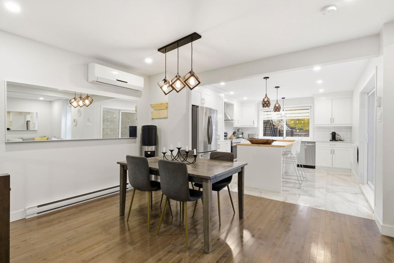 Dining room - 2375 - 2377 Rue Louis-Veuillot, Montréal (Mercier/Hochelaga-Maisonneuve), QC - Indoor