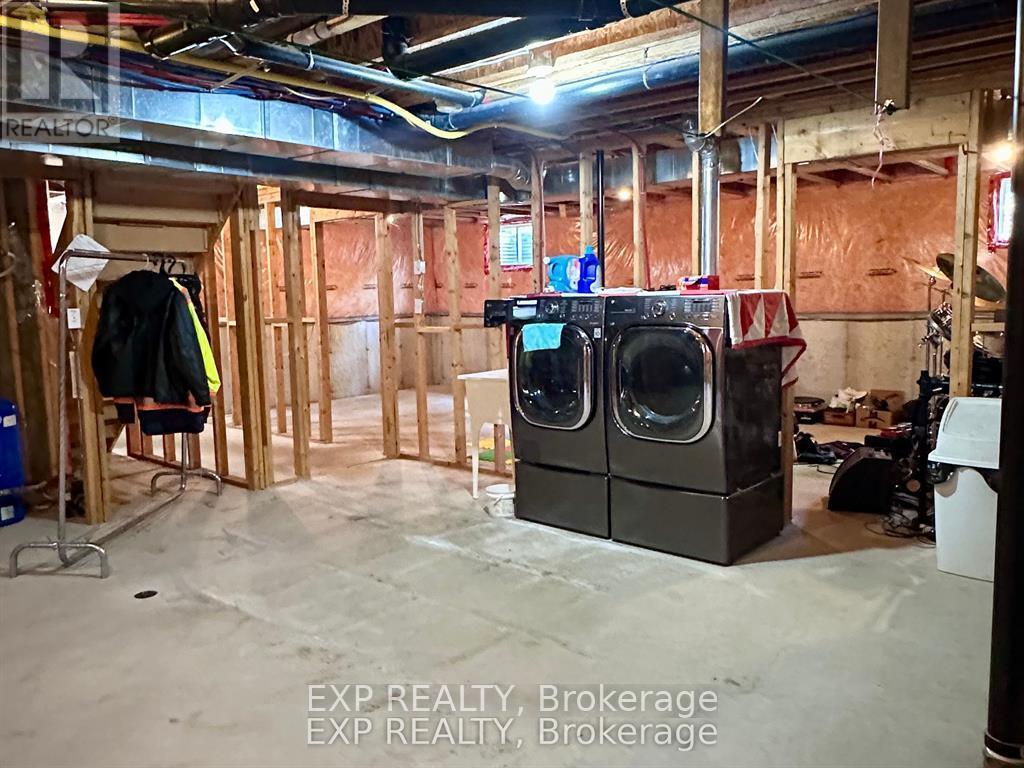 2011 Main Street, Norfolk, ON - Indoor Photo Showing Laundry Room