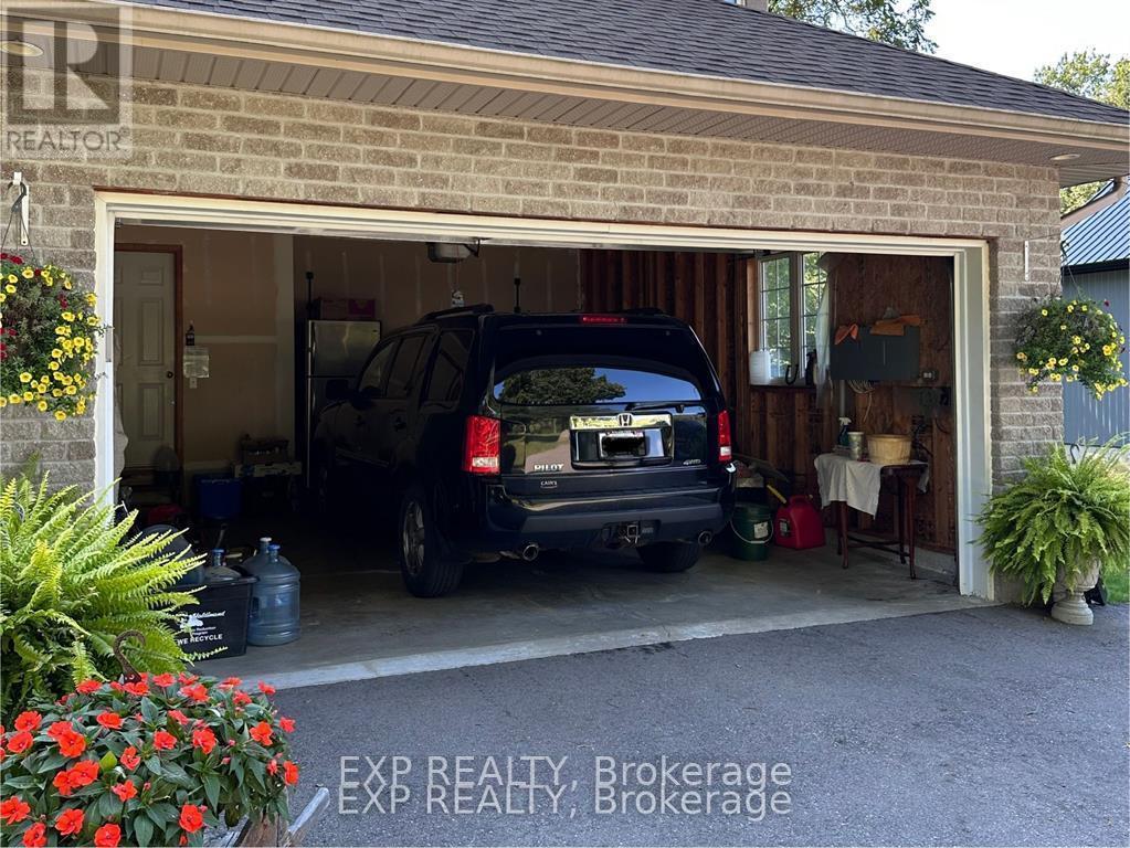 2011 Main Street, Norfolk, ON - Outdoor