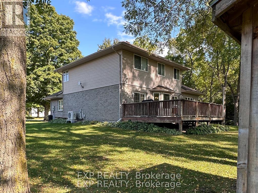 2011 Main Street, Norfolk, ON - Outdoor