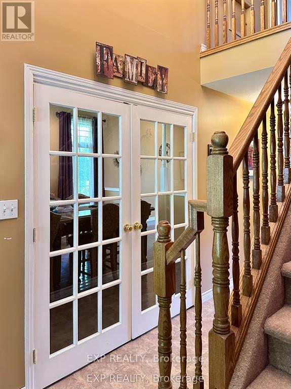 2011 Main Street, Norfolk, ON - Indoor Photo Showing Other Room