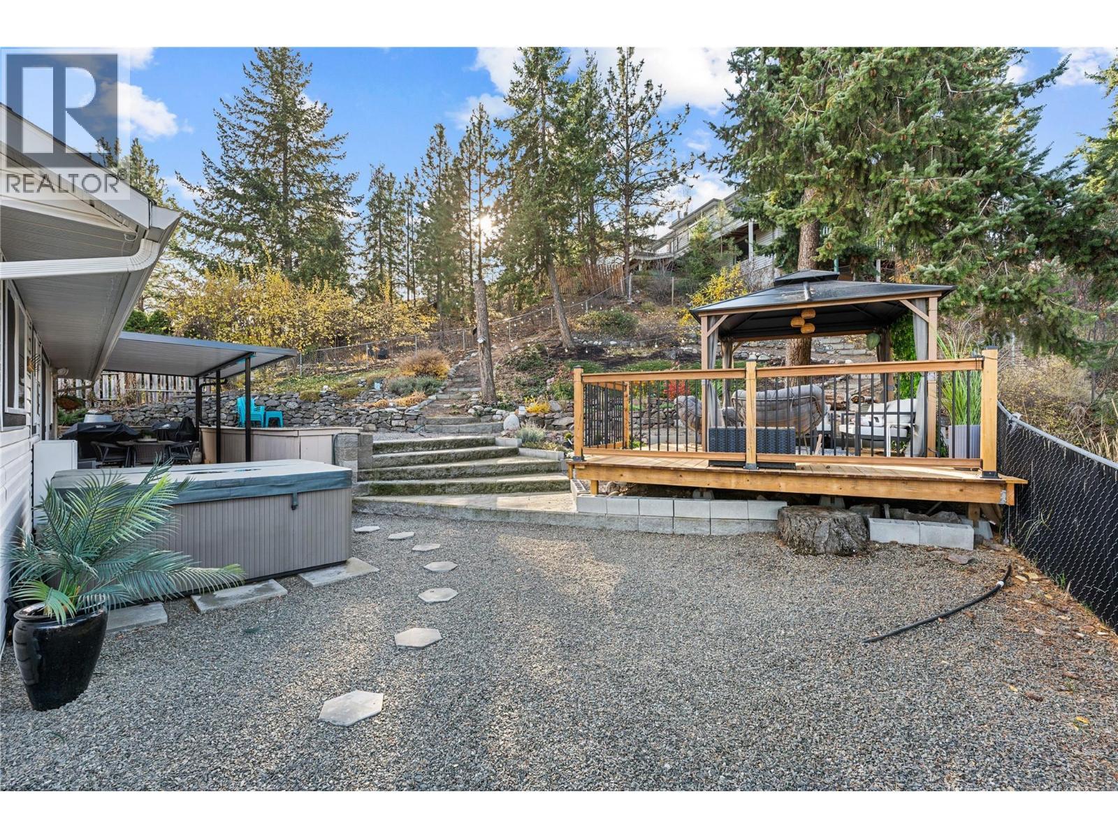 3380 Mciver Road, West Kelowna, BC - Outdoor With Deck Patio Veranda