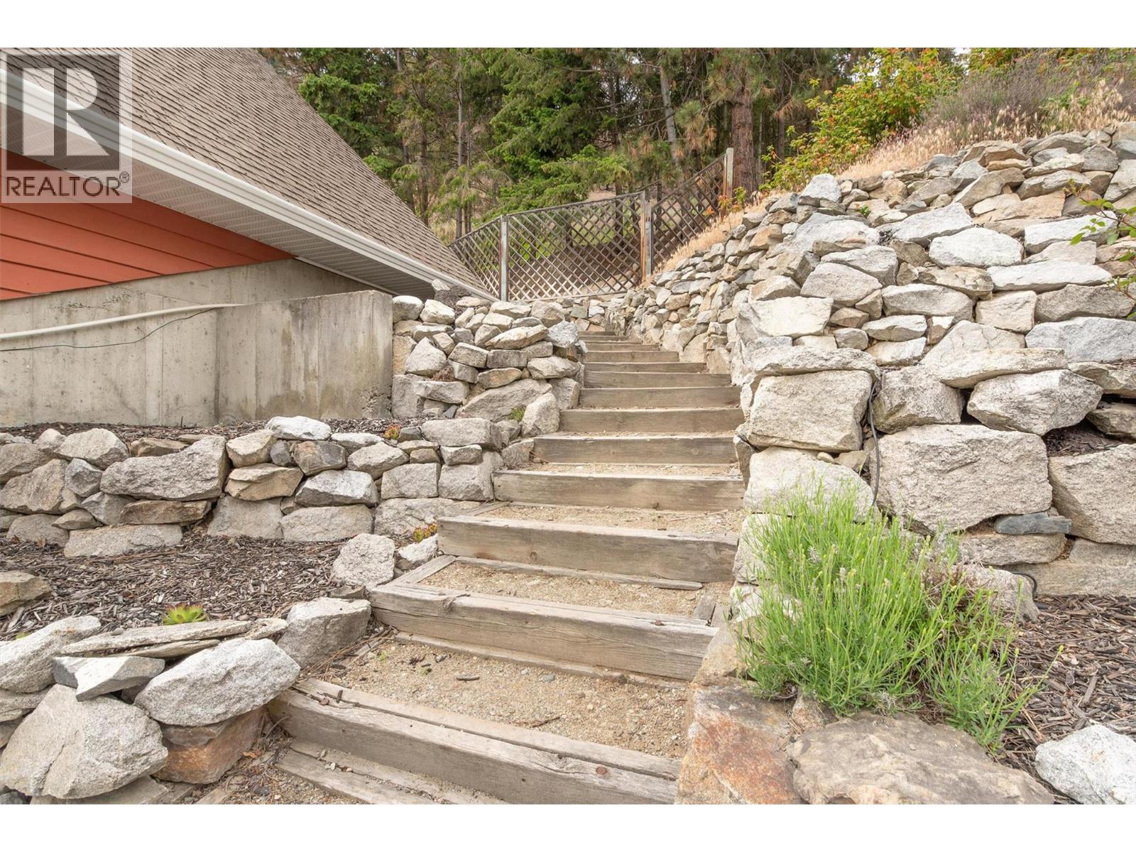 stairs to workshop - 683 Westside Road S, West Kelowna, BC - Outdoor