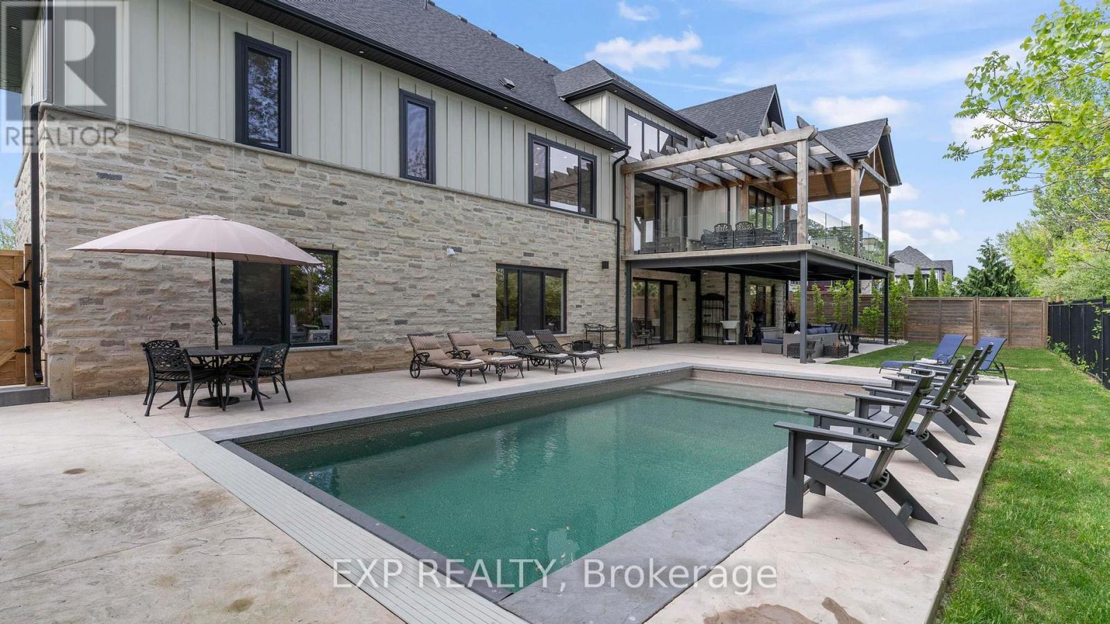 253 - 9861 Glendon Drive, Middlesex Centre (Komoka), ON