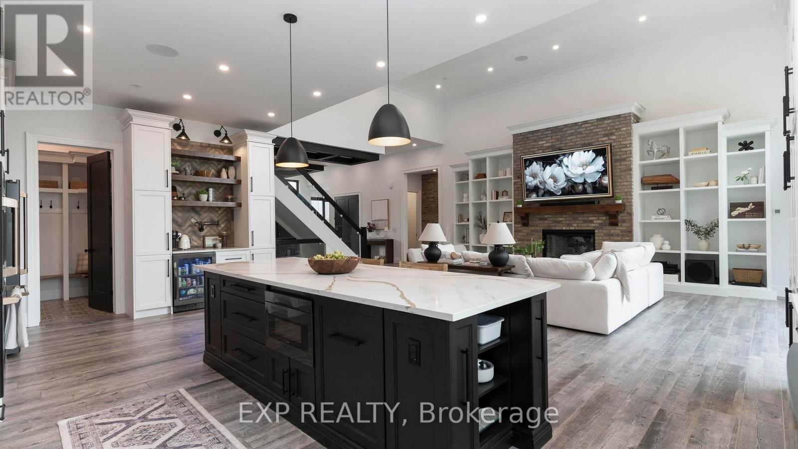 253 - 9861 Glendon Drive, Middlesex Centre (Komoka), ON