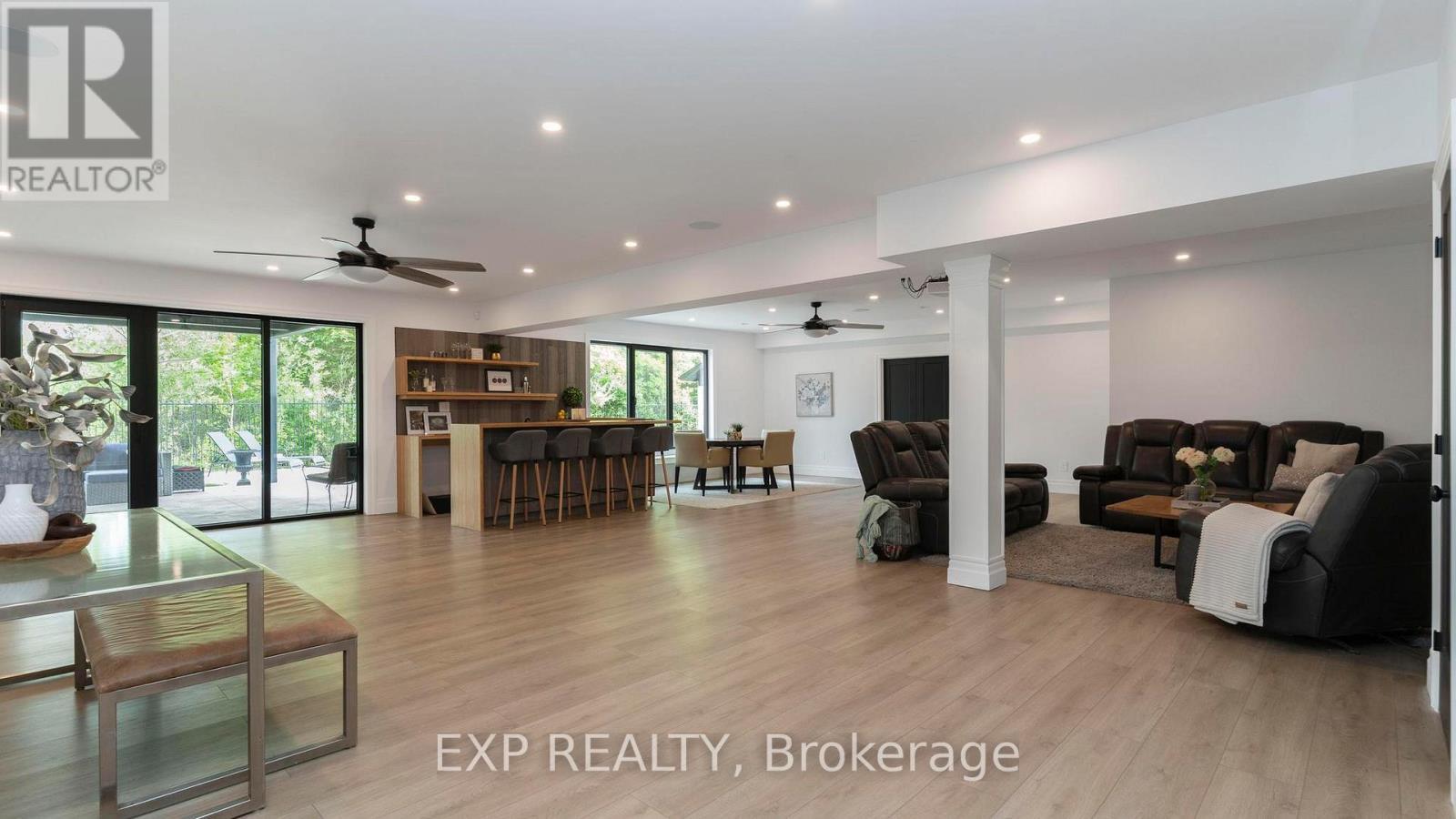 253 - 9861 Glendon Drive, Middlesex Centre (Komoka), ON