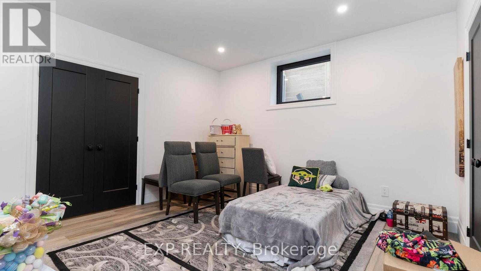 Lower level - 5th bedroom - 253 - 9861 Glendon Drive, Middlesex Centre (Komoka), ON