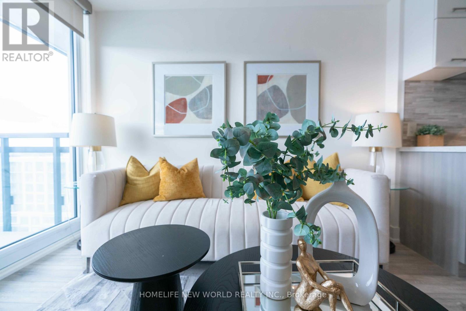 1511 - 8081 Birchmount Road, Markham, ON - Indoor