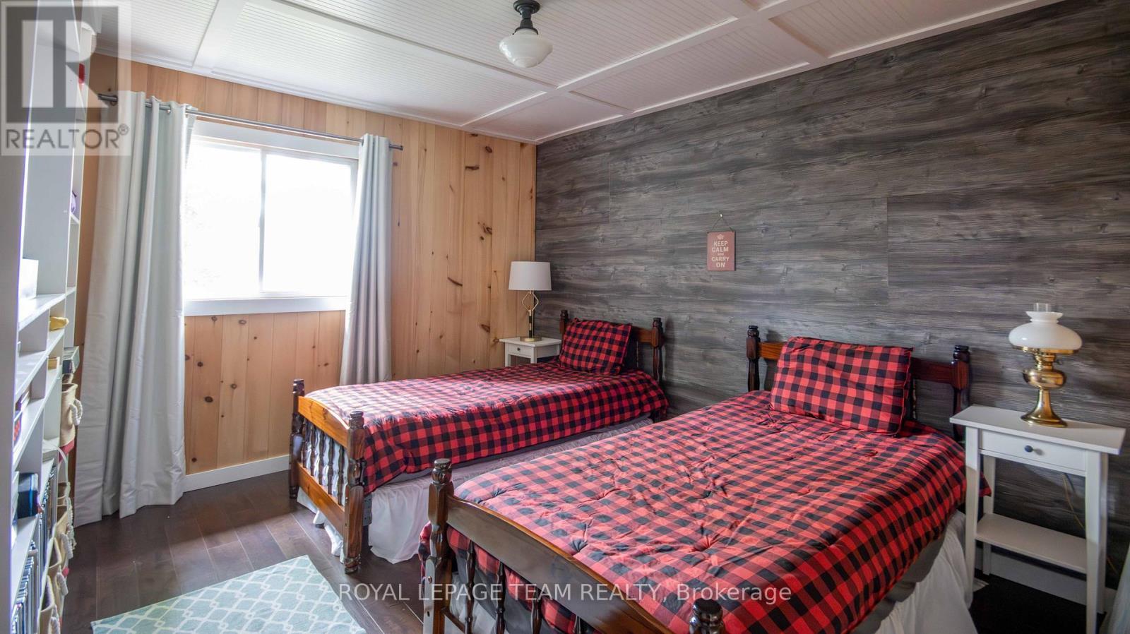 Lot 6 Burnt Island Island, Madawaska Valley, ON - Indoor Photo Showing Bedroom
