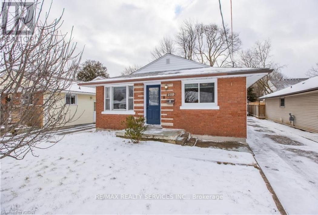 205 Glen Road, Kitchener, ON - Outdoor