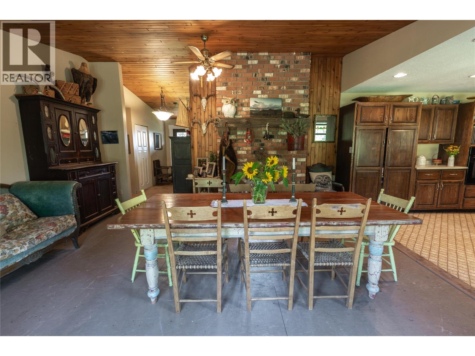 2523 Evans Road, Celista, BC