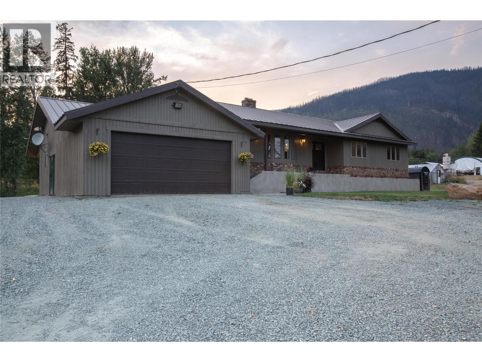 2523 Evans Road, Celista, BC