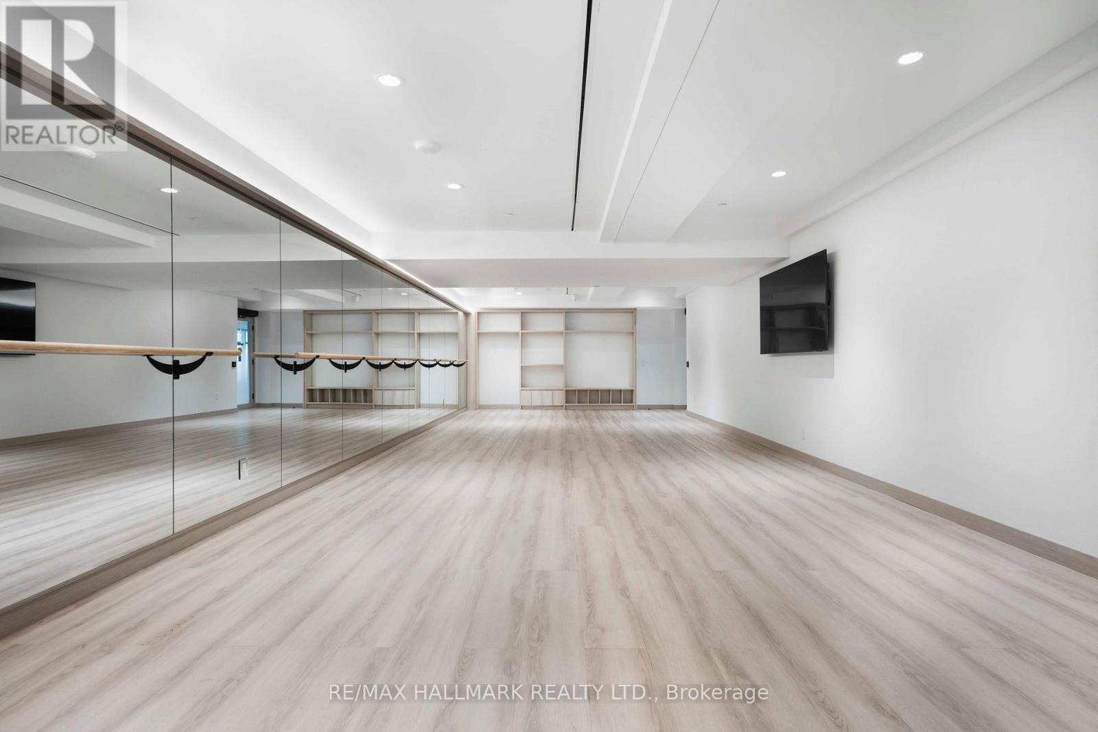 Yoga studio - 1310 - 1050 Eastern Avenue, Toronto, ON - Indoor Photo Showing Other Room