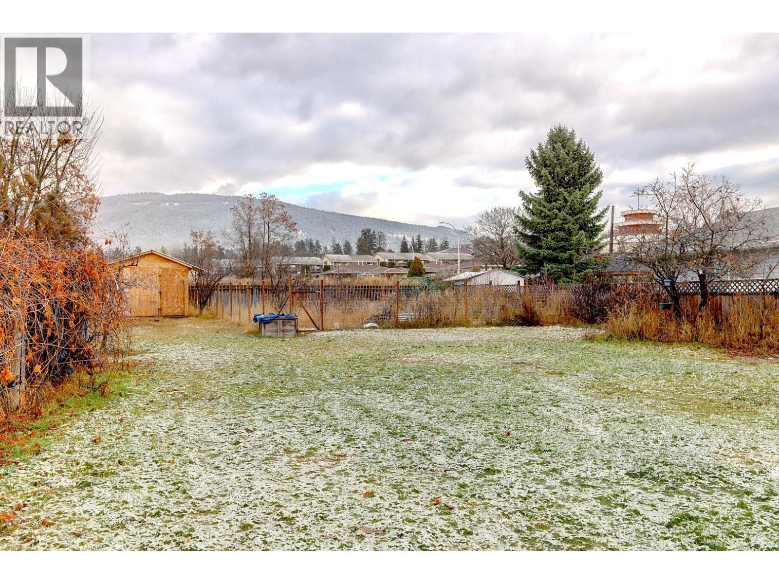4005 24 Street, Vernon, BC - Outdoor